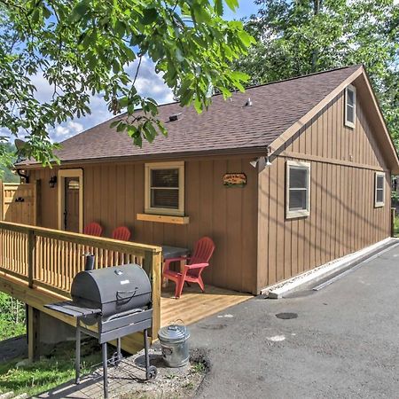 Private Sevierville Cabin With Mountain Views And Loft エクステリア 写真